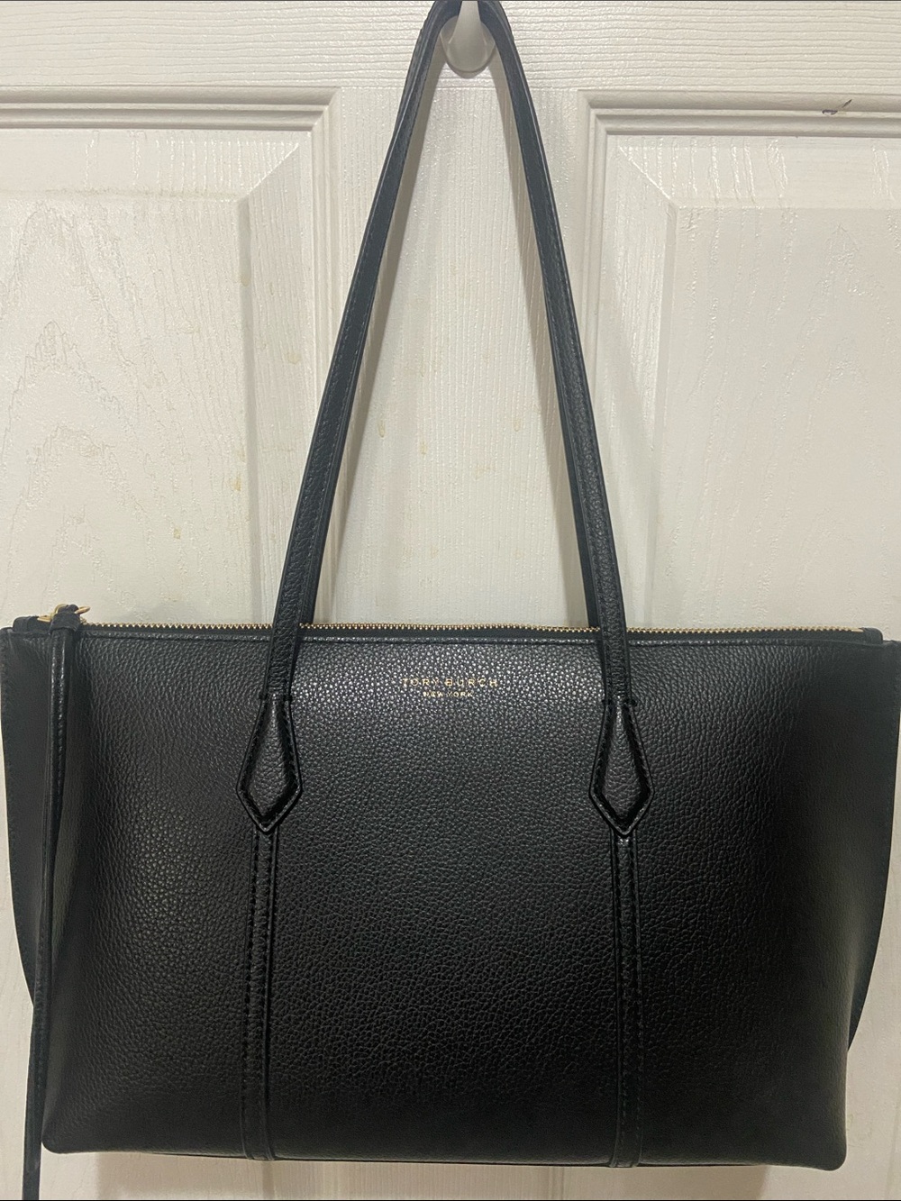 Tory Burch Small Perry Zip Tote